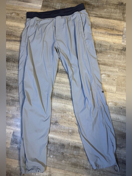 lululemon athletica Other - Lululemon Men’s Gray Jogger Pants Size XL 34x34 Stretch Drawcord Hem
